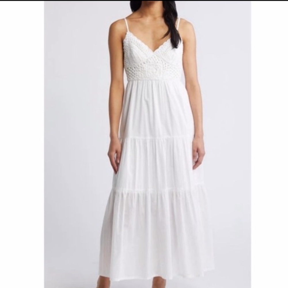 Chelsea28 "NEW" White Crochet Trim Feminine Coastal Cowgirl Maxi Dress Size M